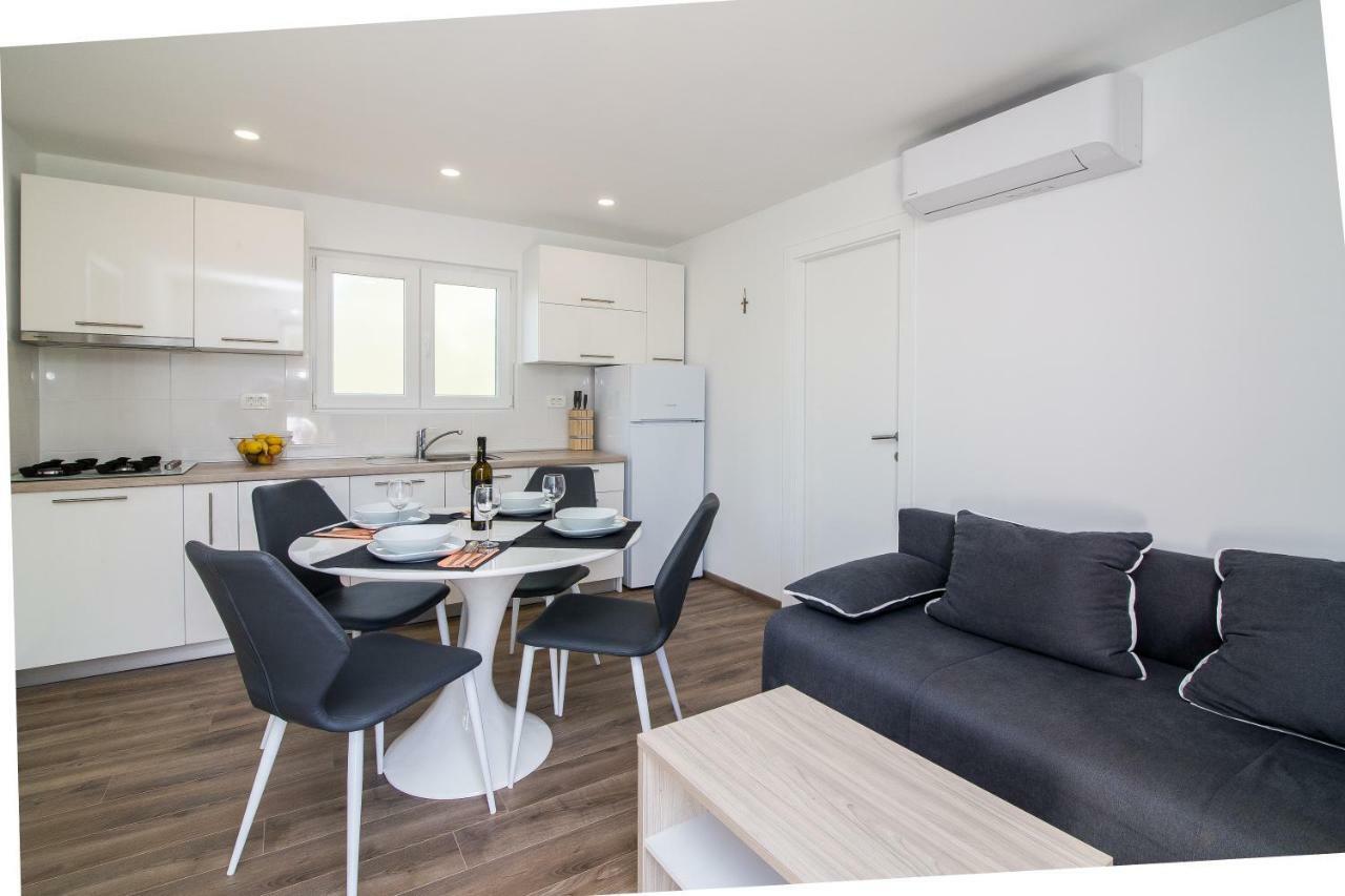 ביוגראד נה מורו Luxury Mobile Homes Liza2 מראה חיצוני תמונה